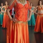 Bailarina Arabe Naranja
